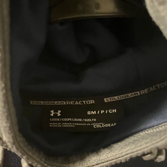 Under Armour Hoodie - Picture 3 of 3